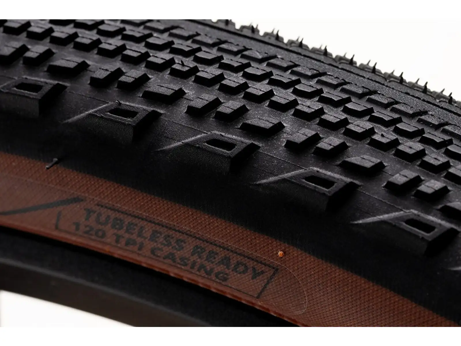 Kenda K-Series Crusher Gravel TR 40-622 gravel plášť kevlarový