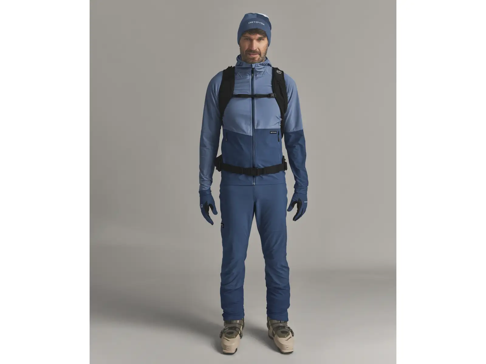 Ortovox Venet Softshell Hooded Jacket pánska softshellová bunda s kapucňou Light Nunatak