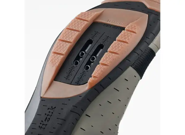 Štrkové tenisky Fizik Terra Powerstrap X4 Mud/Caramel