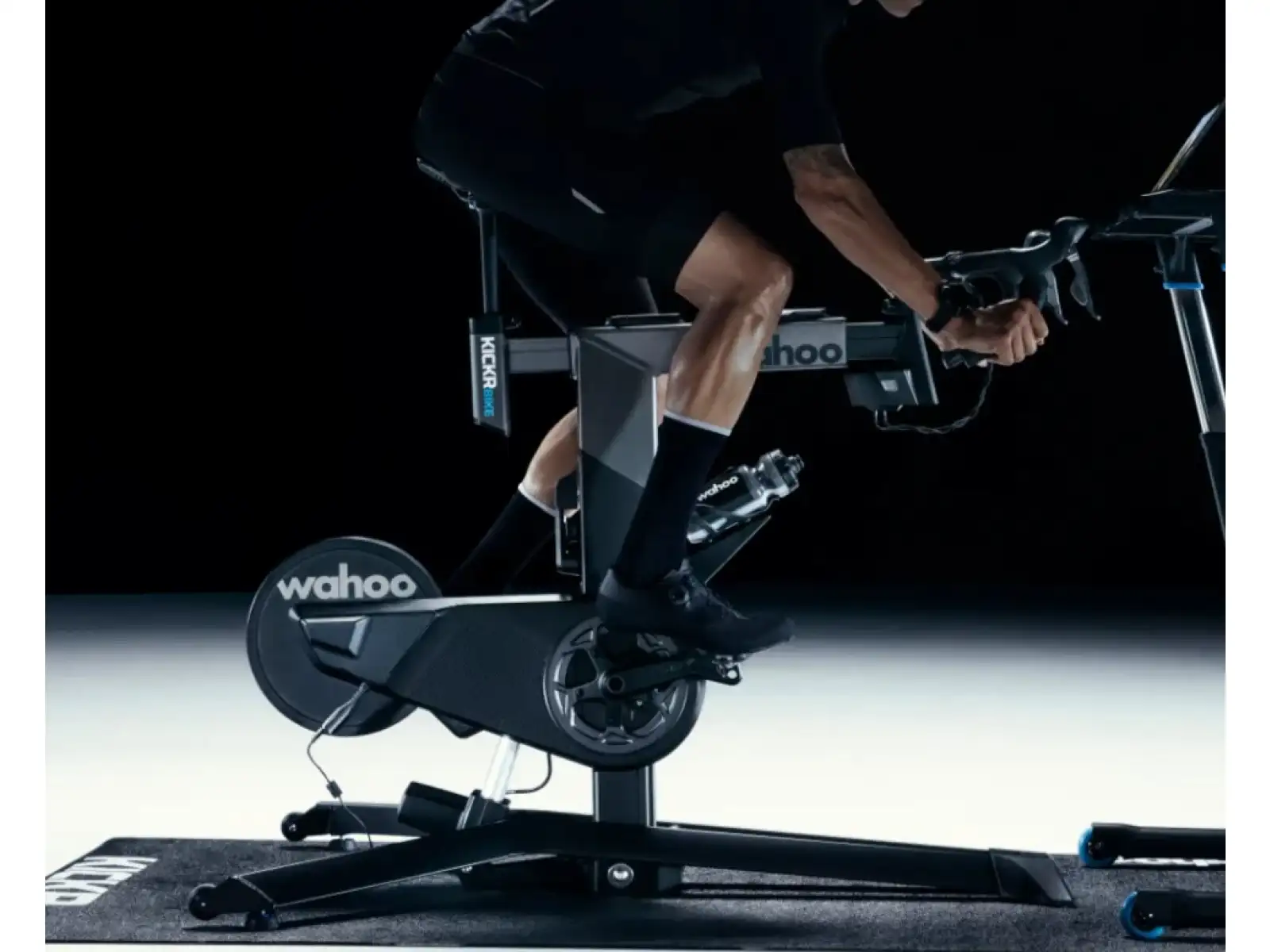 Wahoo Kickr Bike WiFi trenažér