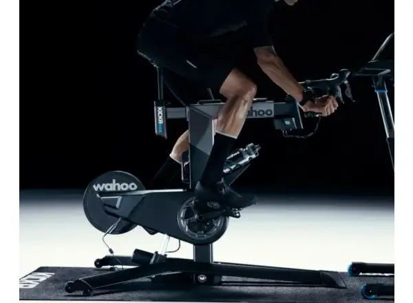 Wahoo Kickr Bike WiFi trenažér