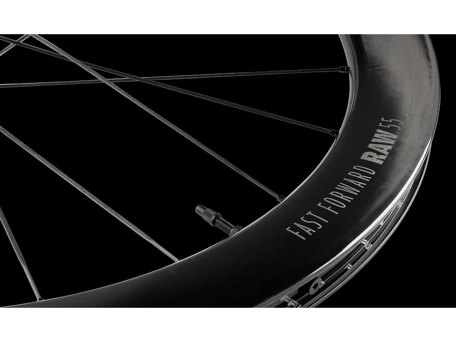 FFWD RAW CS 55 cestné výpletové kolesá Gloss Black