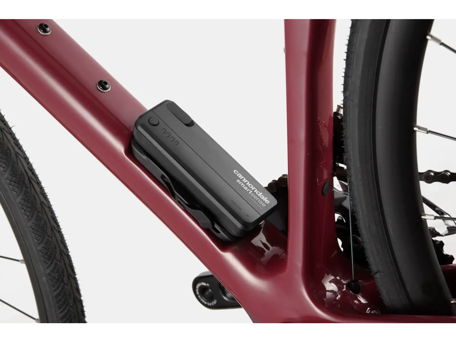 Cestný bicykel Cannondale Synapse Carbon 3 L Black Cherry