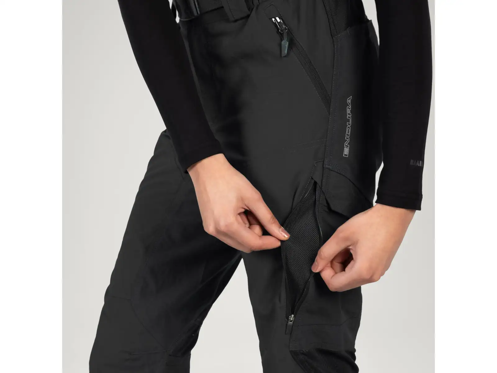 Endura Hummvee dámske 3/4 kraťasy s vložkou Black