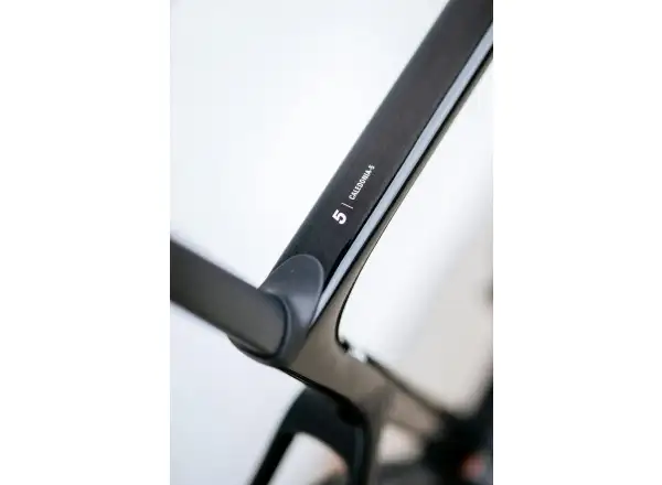 Cervélo Caledonia 5 Rival AXS cestný bicykel Five Black