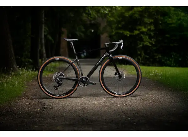 Superior XR 9.8 GR gravel bicykel Matte Carbon/Gloss Black