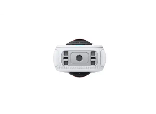 Insta360 X4 Air kamera Starter Bundle biela