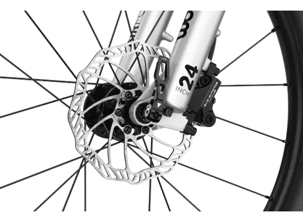 Woom 5 OFF Air Black 24 detský bicykel