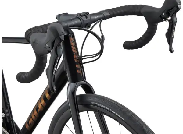 Giant Contend AR 1 black cestný bicykel
