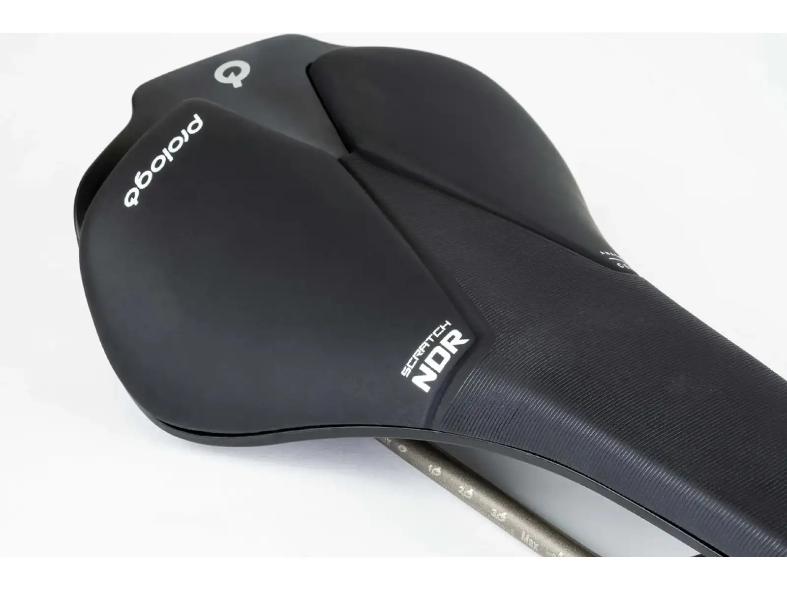 Sedlo Prologo Scratch NDR Nack 140 mm čierne