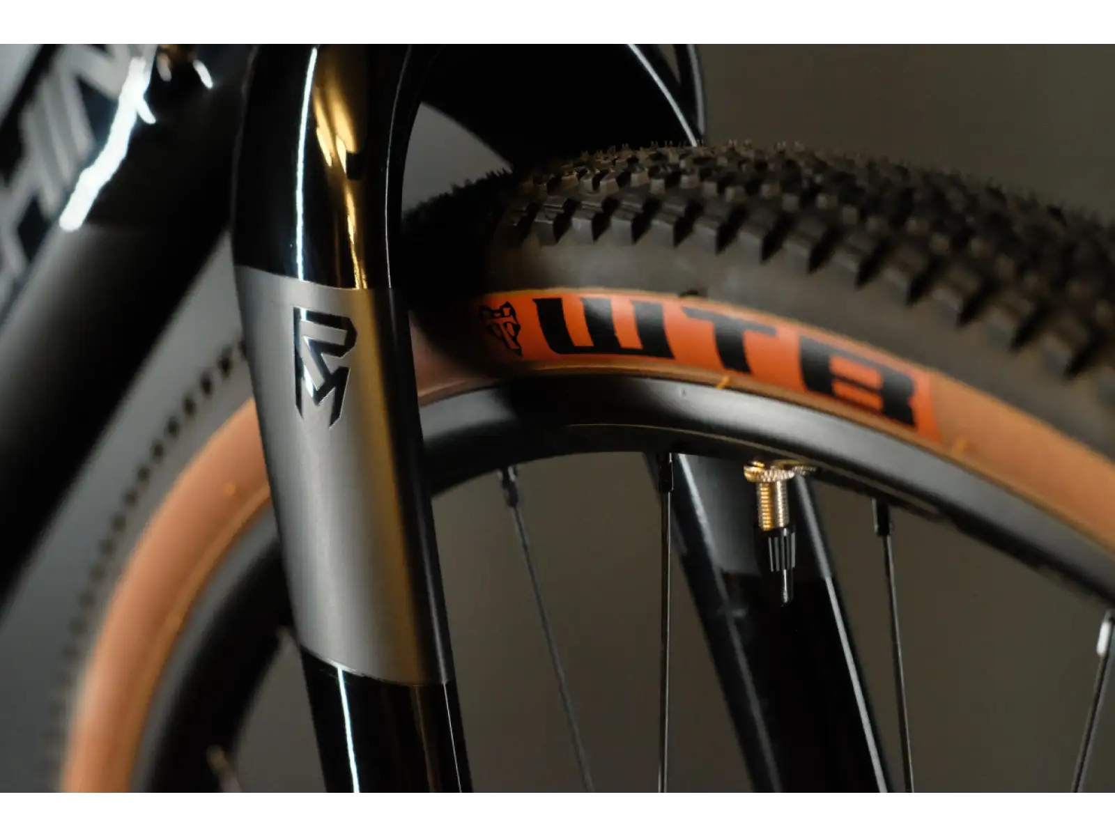 Rock Machine Gravelride CRB 900 AXS gravel bicykel