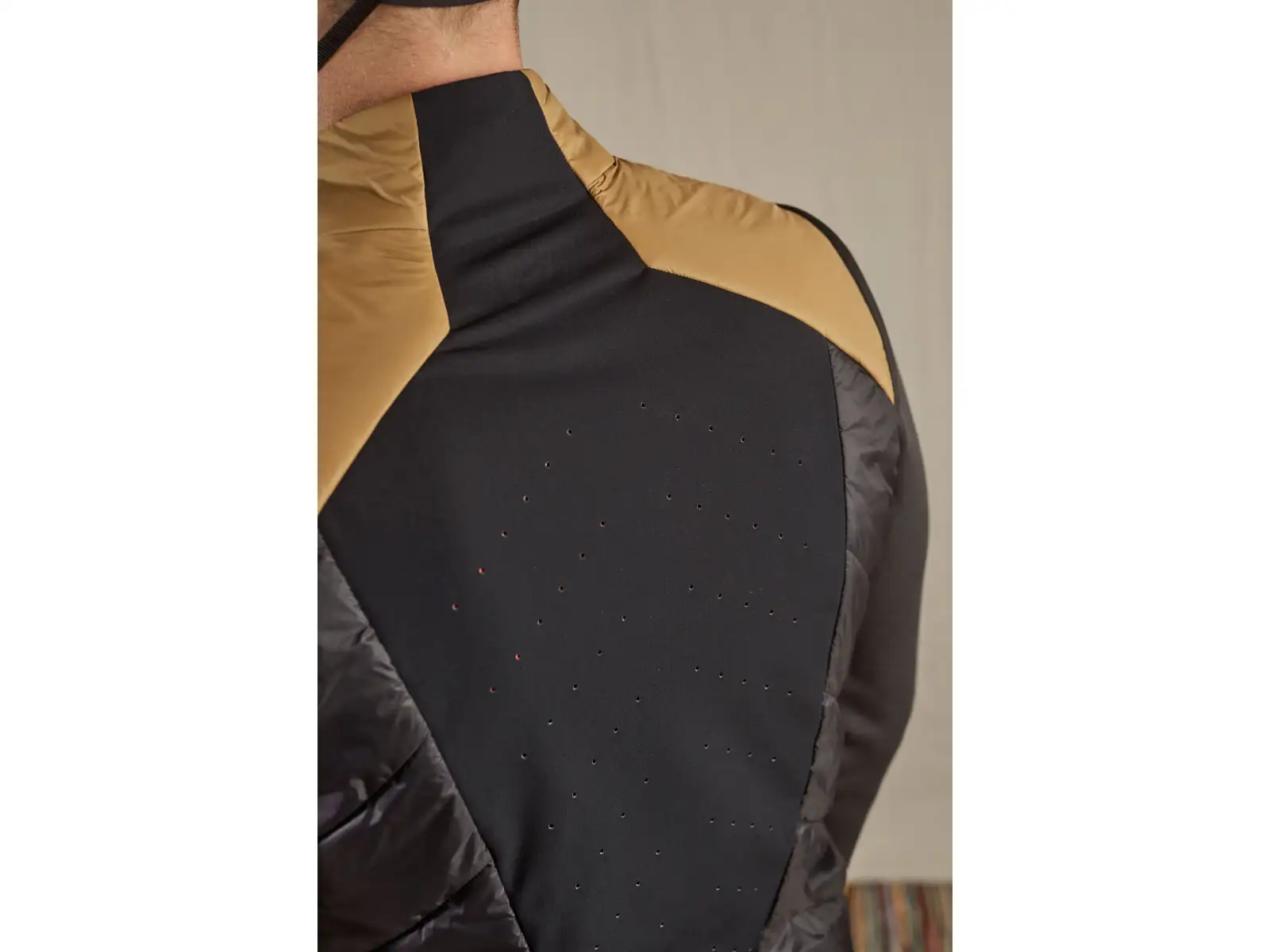 Maloja SigotM. pánska vesta Deep Black Multi