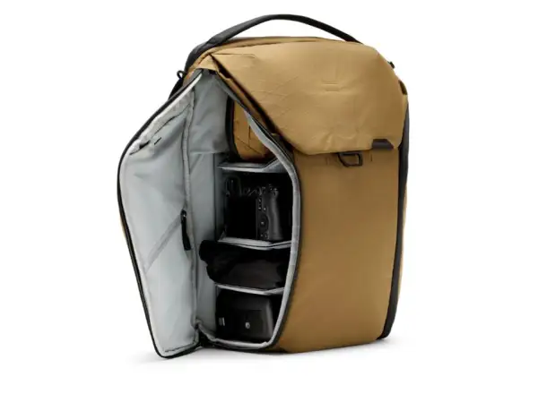 Peak Design Everyday Batoh 30 l Coyote