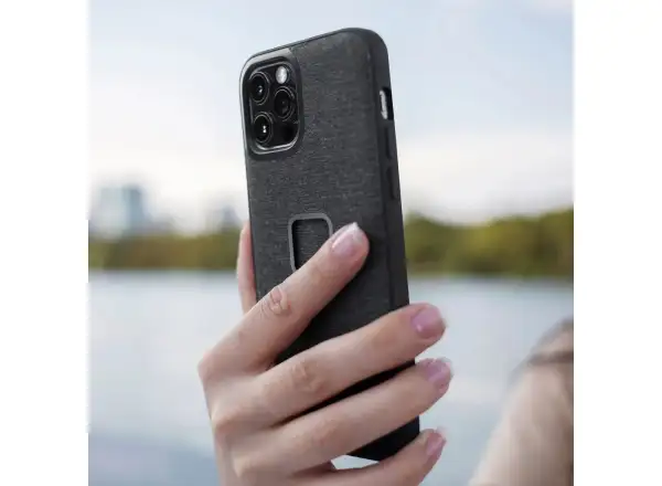 Peak Design Puzdro na mobil iPhone 12 Pro Max Charcoal