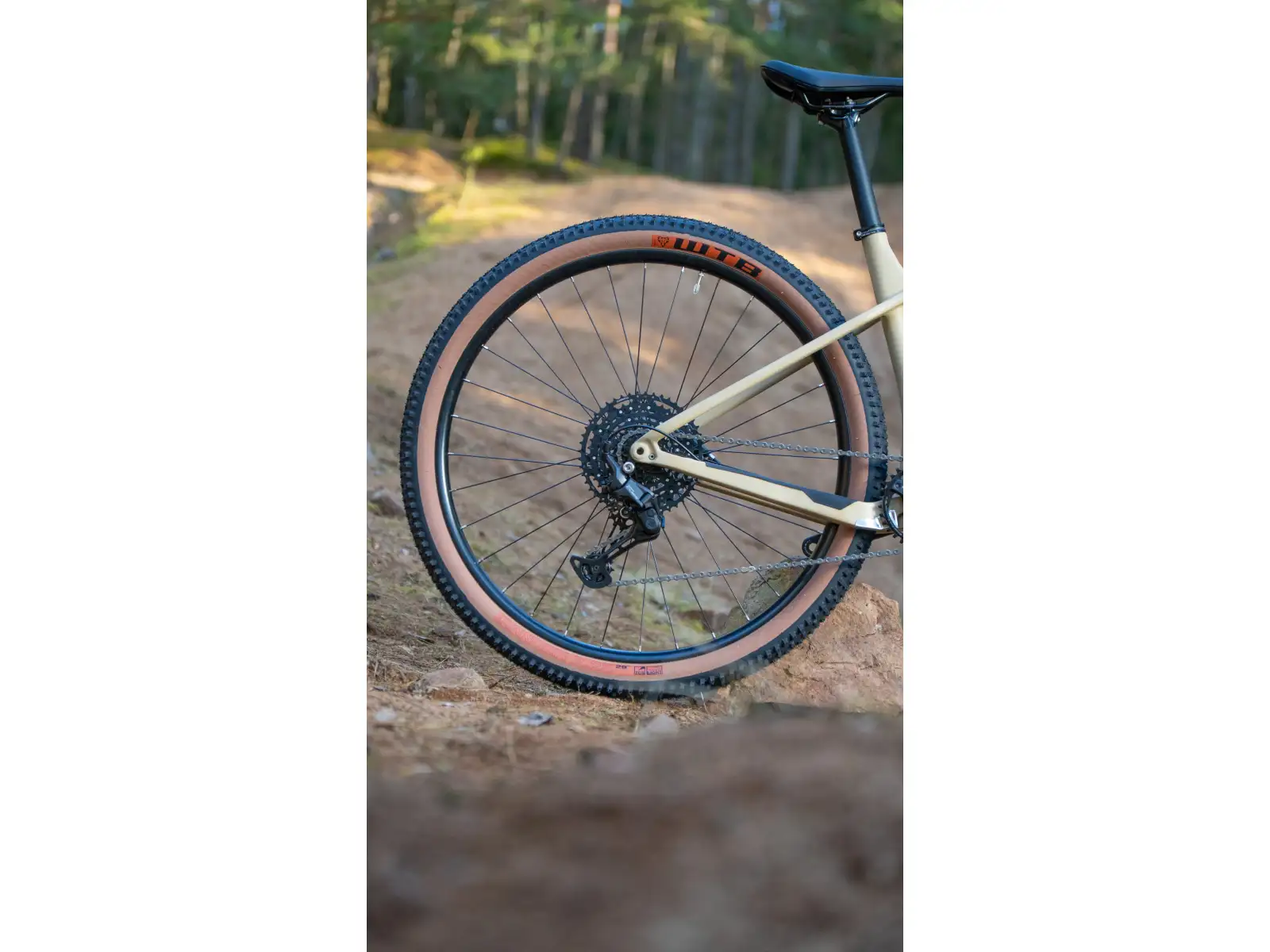 Rock Machine Blizz Cr 30 horský bicykel 29" Matte Sand