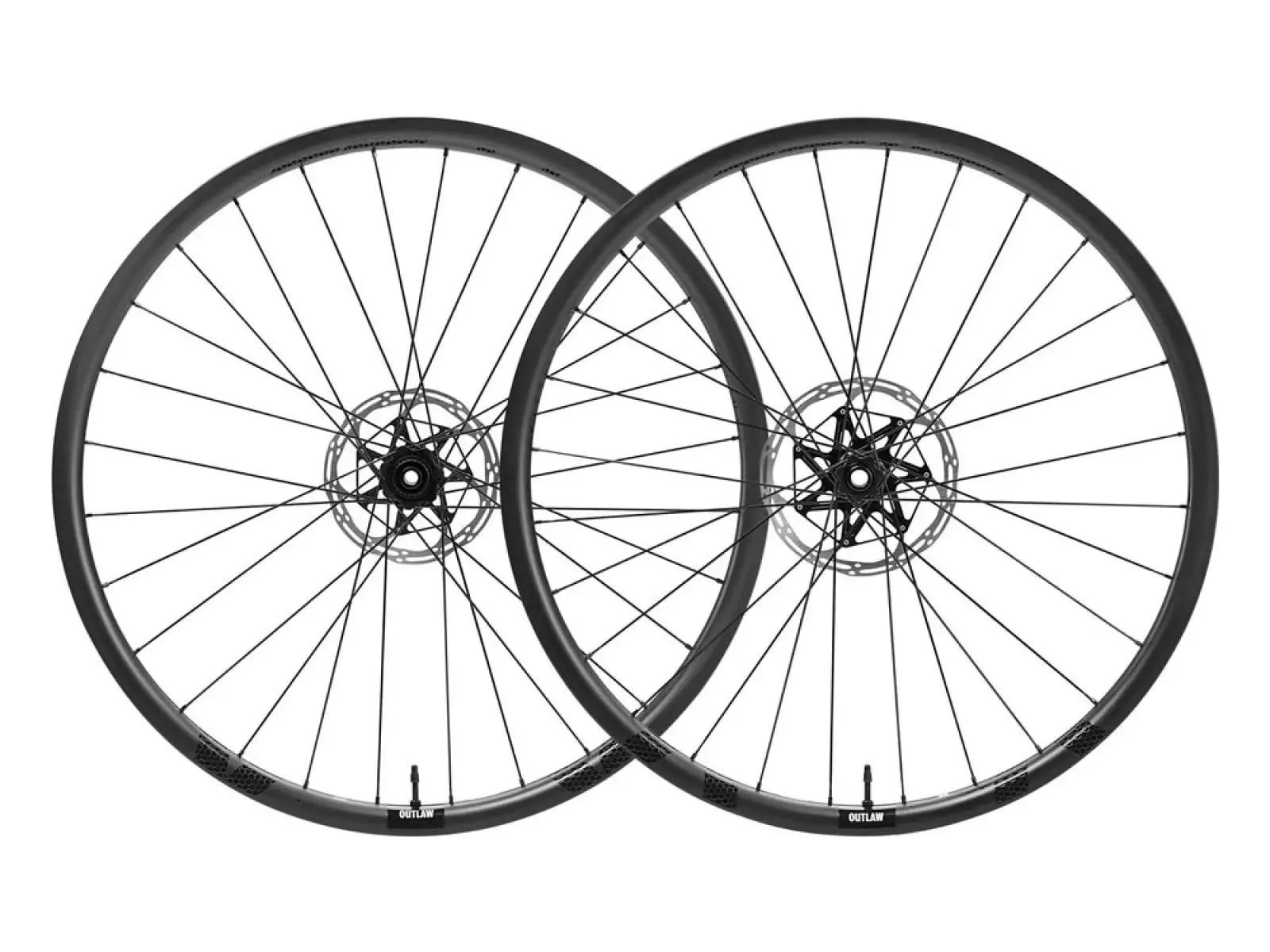 FFWD OUTLAW Carbon Boost 30 mm 29" vypletené kolesá MattBlack