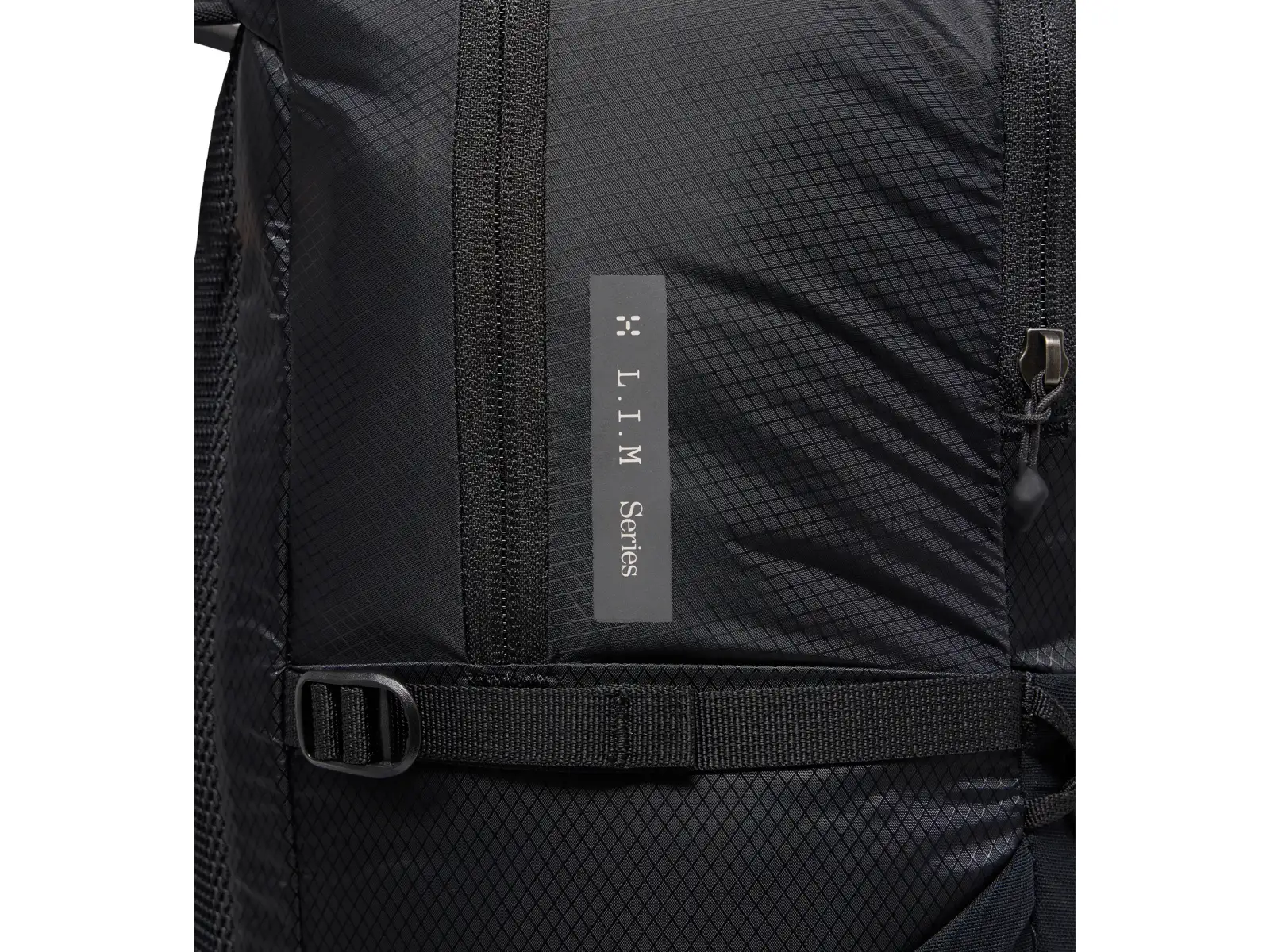 Haglöfs L.I.M Mountain Trail batoh 25 l True Black