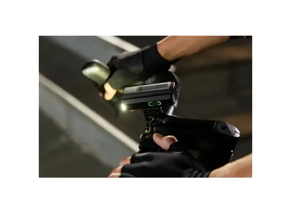 Giant Recon HL 1200 predné svetlo USB