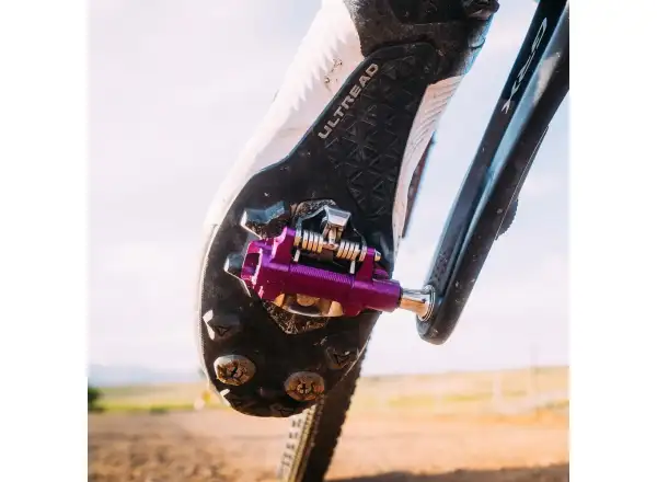 WOLF TOOTH DEL Gravel Race bezklipové pedále Ultraviolet Purple