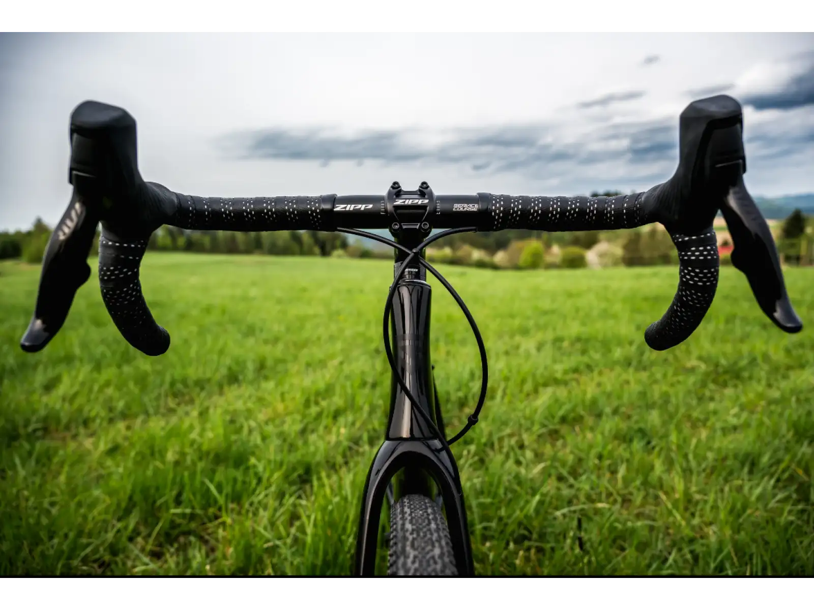 Rock Machine Gravelride CRB 900 AXS gravel bicykel