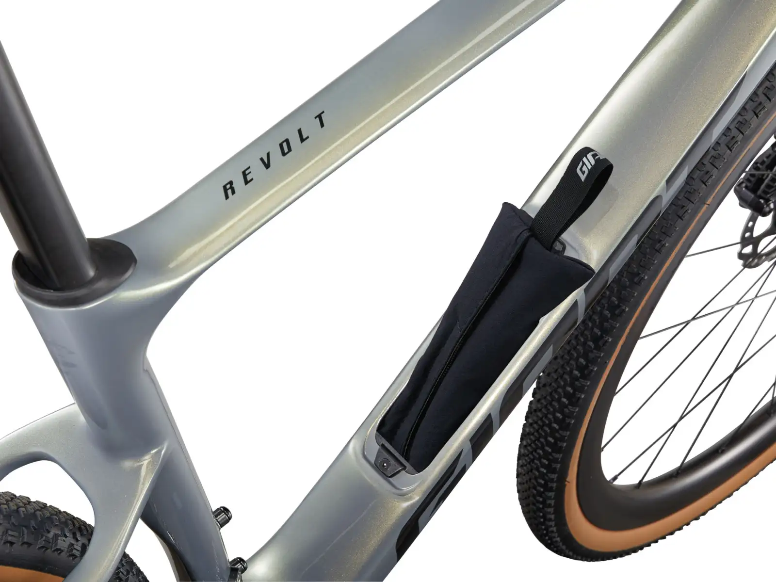 Giant Revolt Advanced 0 gravel bicykel Aurora Noise