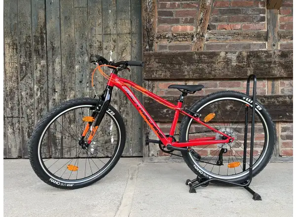 Rock Machine Thunder 27 VB červená/oranžová detský horský bicykel