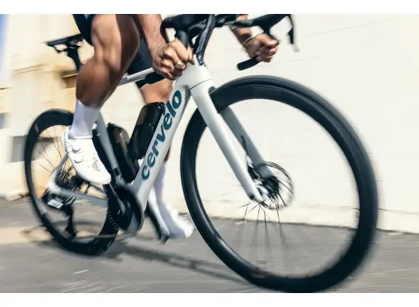 Cervélo Soloist Force AXS gravel bicykel Cloud Burst
