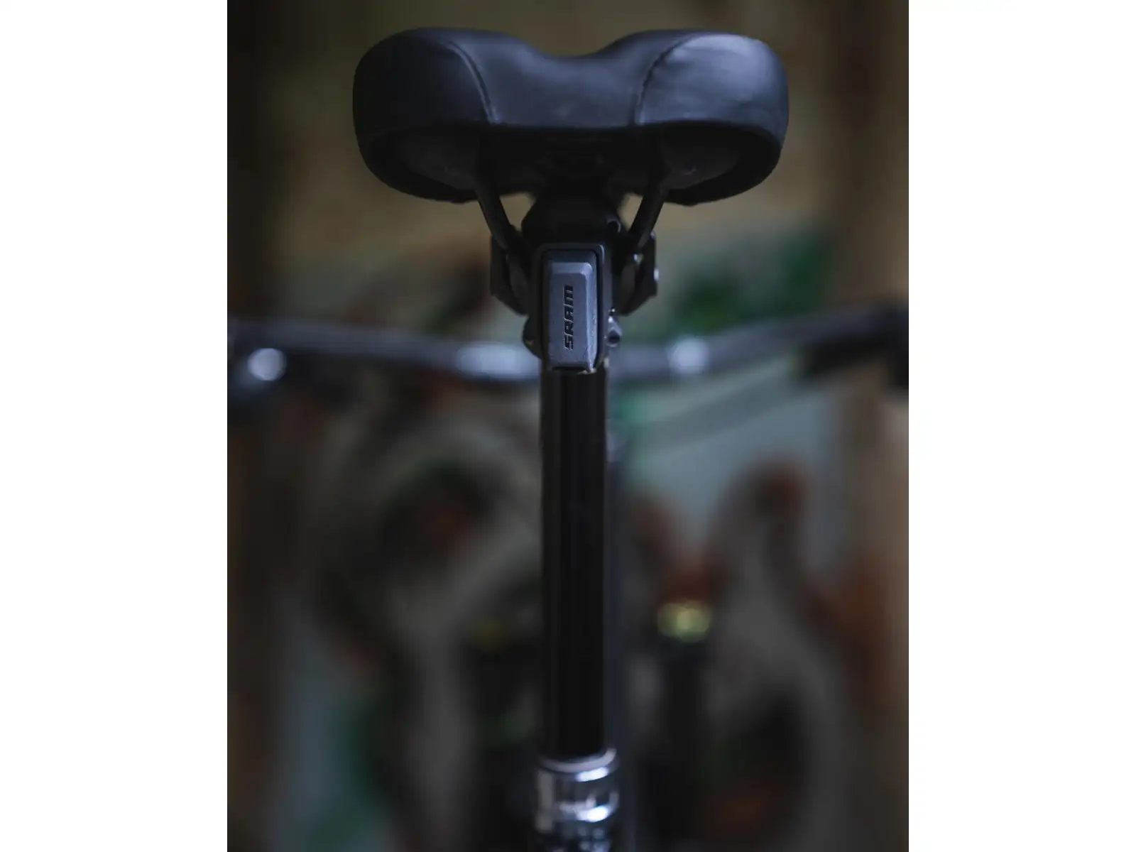Rock Machine Blizz CRB 90-29 AXS horský bicykel Stealth Black