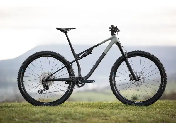 SuperiorSuperior XF 9.6 DC horský bicykel Matte Carbon/Grey
