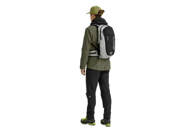 Ortovox Traverse Pure 20 batoh 20 l Grey Marble