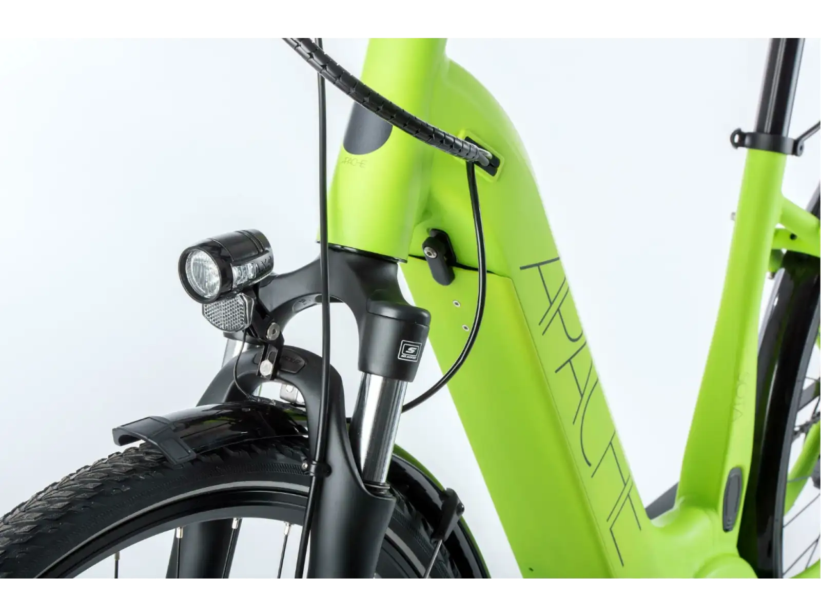 Apache Sota Bosch Active Plus 500 acid green nízkonástupový elektrobicykel