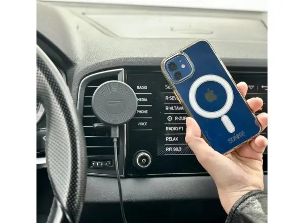 SP Connect Charging Vent Mount SPC+ držiak na telefón