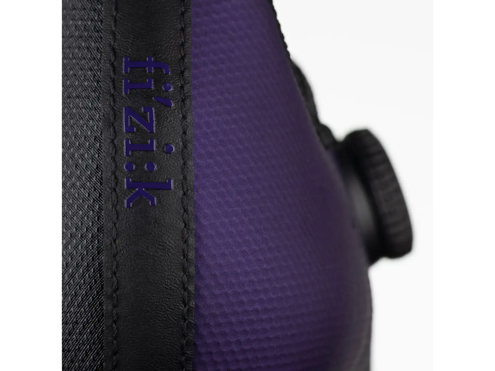 Fizik Tempo Decos Carbon cestné pánske tretry Aubergine/Black