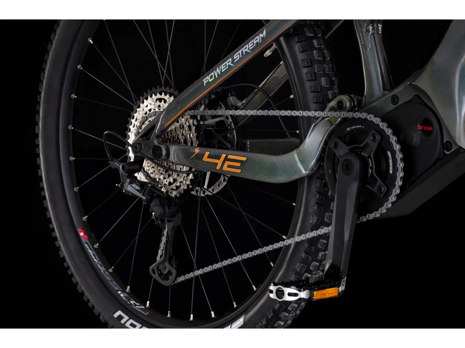 4EVER Powerstream Pro celoodpružený elektrobicykel Chameleon/Bronze