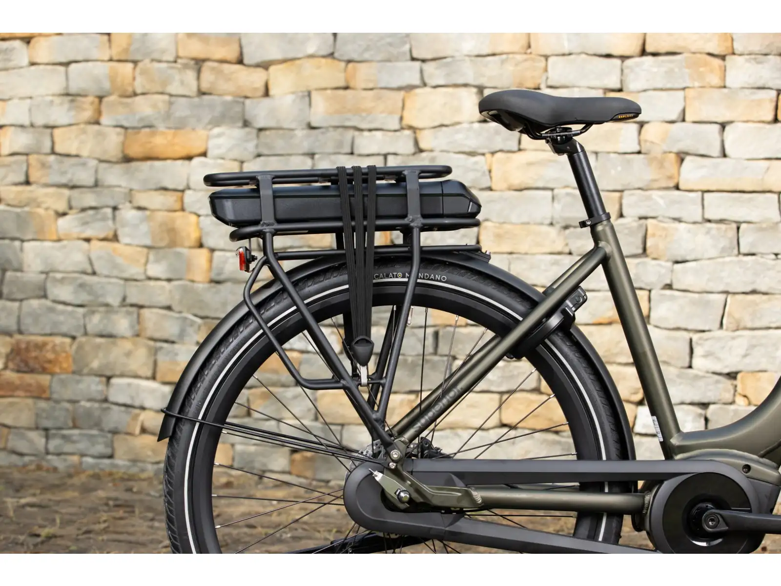Superior eMOVE 6.3 mestský elektrobicykel Matte Dark Green