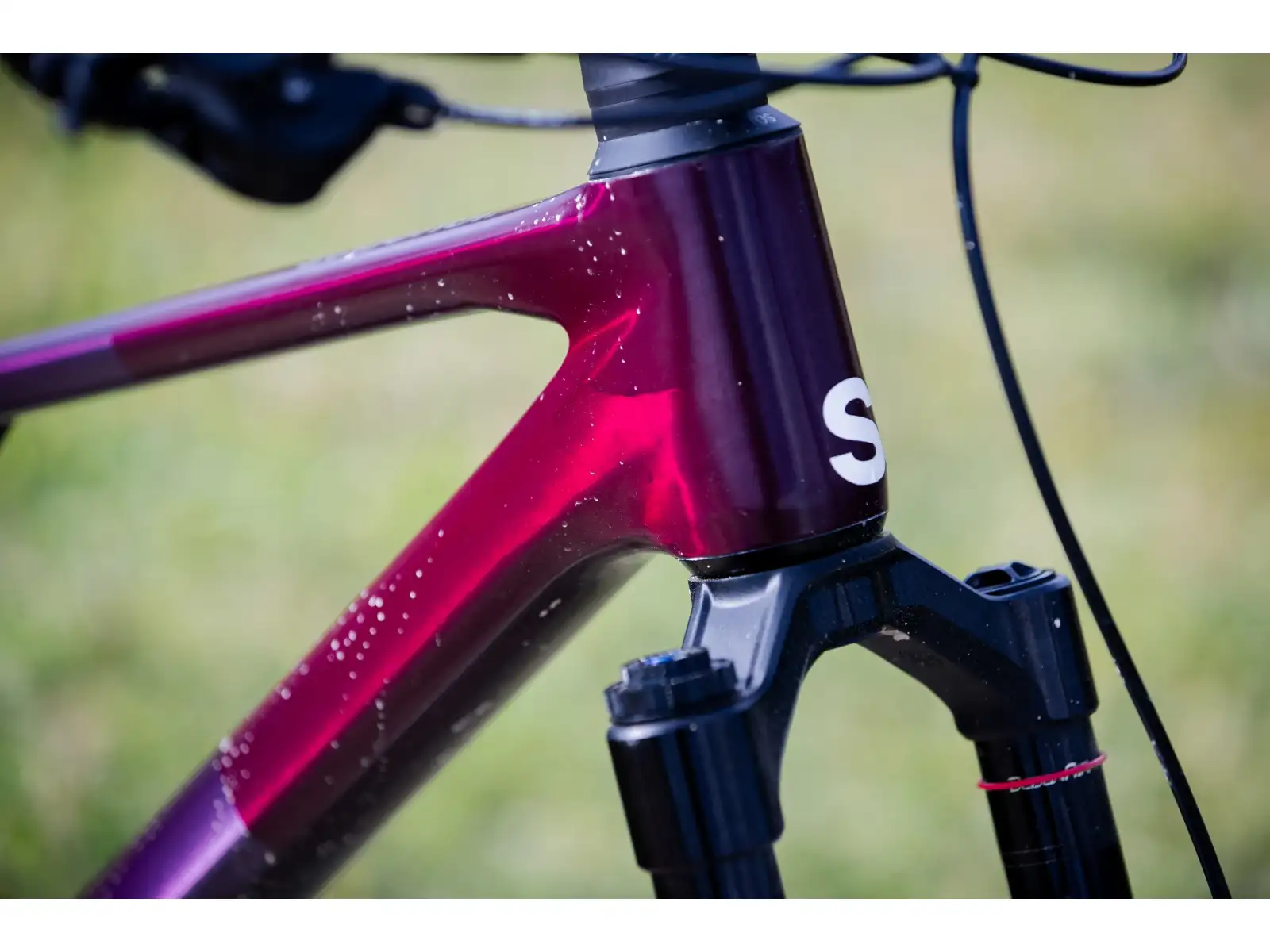 Superior XF 9.7 DC horské kolo Matte Berry Carbon