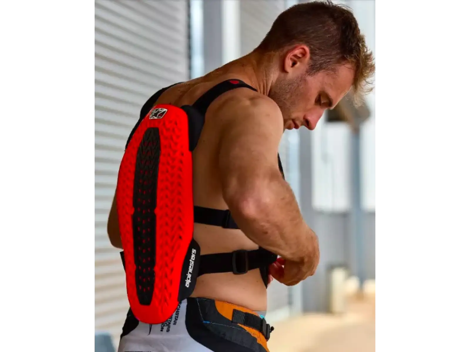 Alpinestars A-5 Plasma ochranná vesta black/red/white