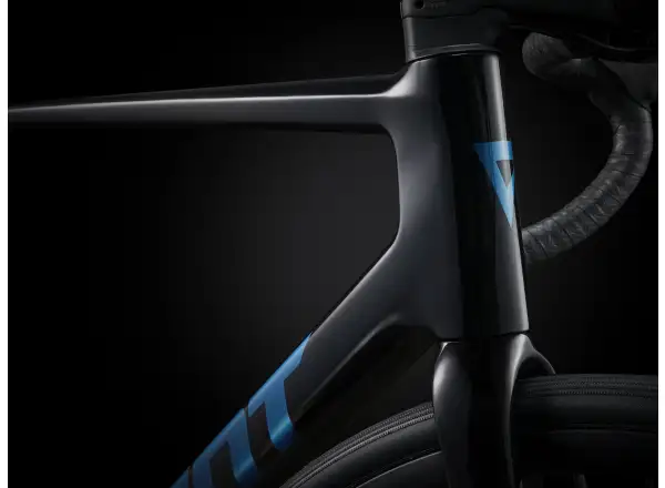 Giant TCR Advanced 2 KOM cestný bicykel Carbon