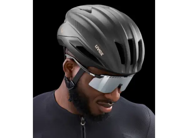 Uvex Ultimate Surge Carbon Mips cestná prilba All Black Matt