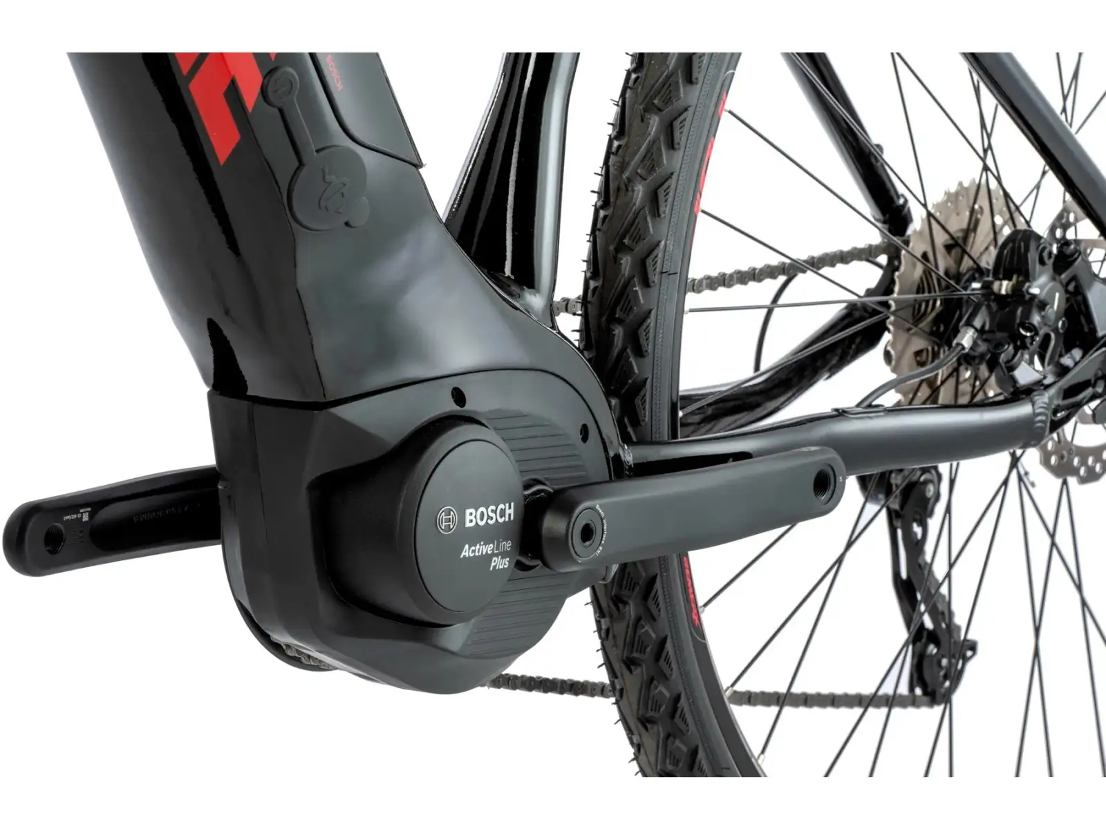 Apache Matta 3 Bosch dámsky krosový elektrobicykel čierna