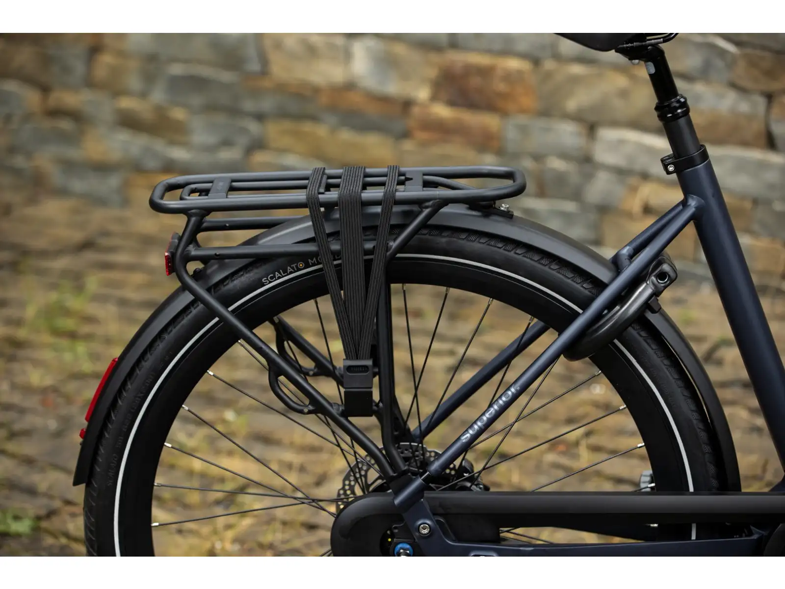Superior eWAY 6.1 mestský elektrobicykel Matte Dark Blue