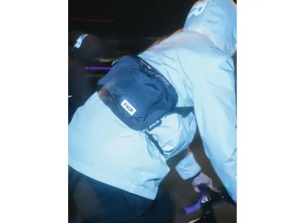Aevor Sacoche taška cez rameno 4 l Ripstop Black