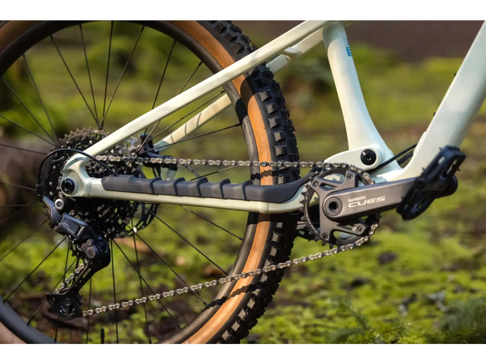 Liv Embolden 2026 horský bicykel Pale Moss