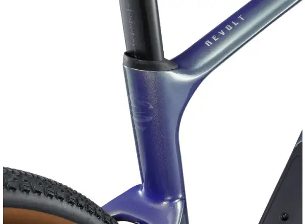 Giant Revolt Advanced Pro 0 gravel bicykel Interstellar