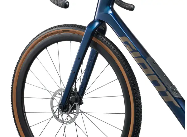 Giant Revolt Advanced Pro 1 gravel bicykel Ocean Twilight