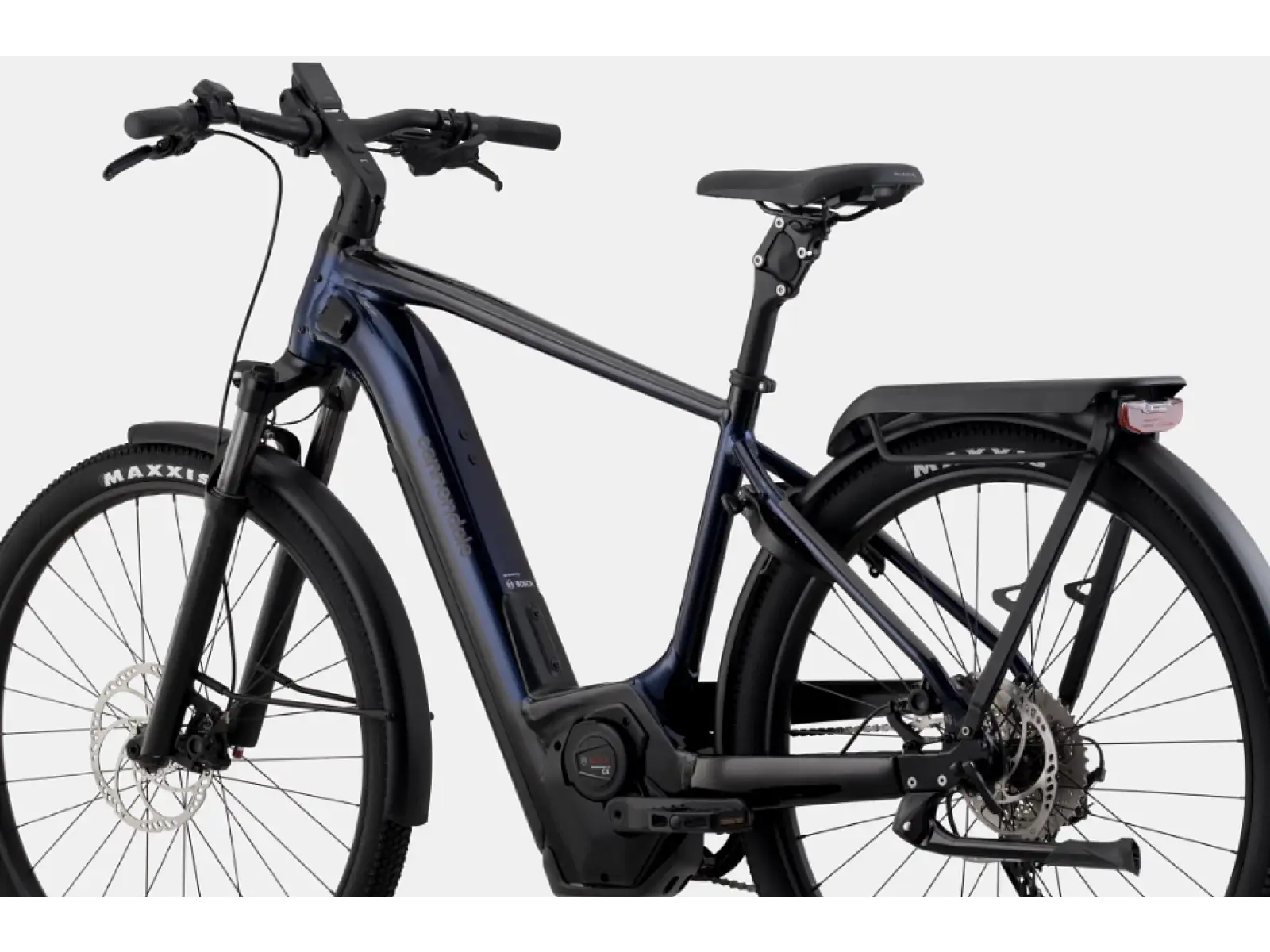 Cannondale Tesoro Neo X1 trekingový elektrobicykel Midnight Blue