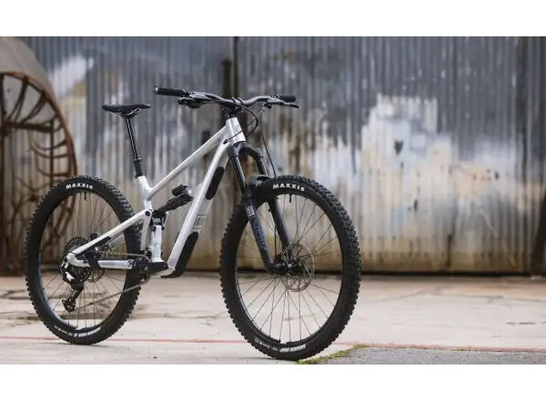 Ibis Ripmo AF Eagle 90 horský bicykel Metal