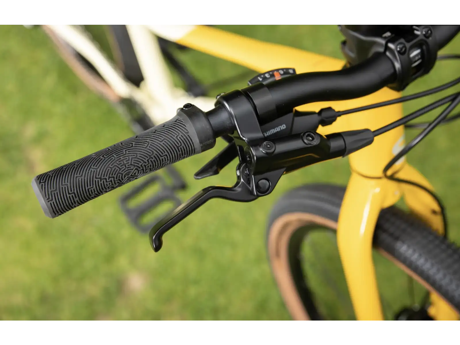Superior F.L.Y. 24 detský bicykel Gloss Yellow