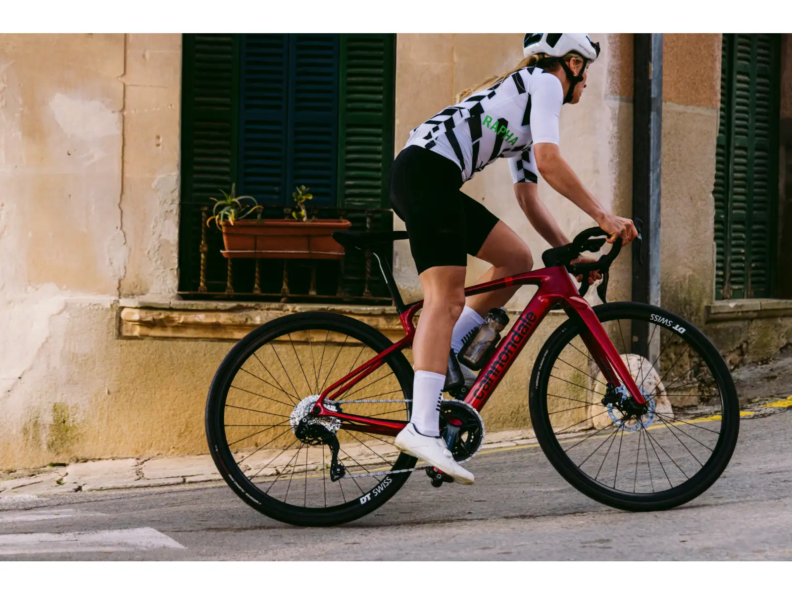 Cannondale Synapse Carbon 4 cestný bicykel Metallic Red