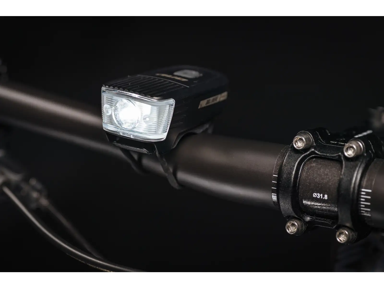 One Bikeparts F.Light 50 svetlo black/grey